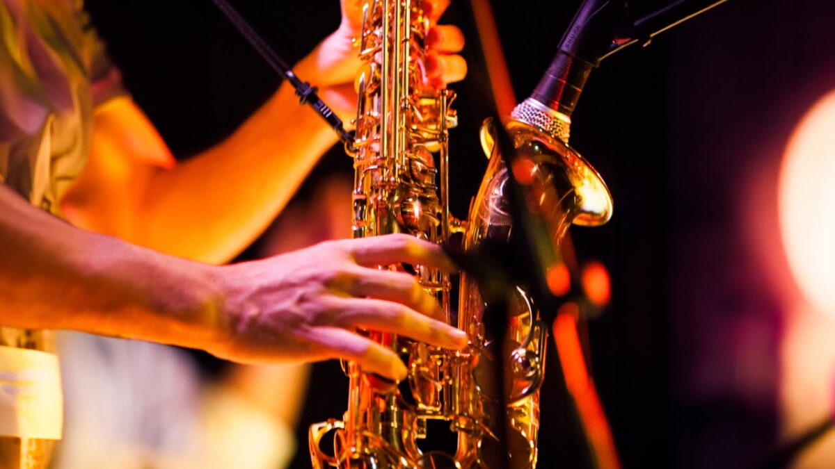 live jazz music